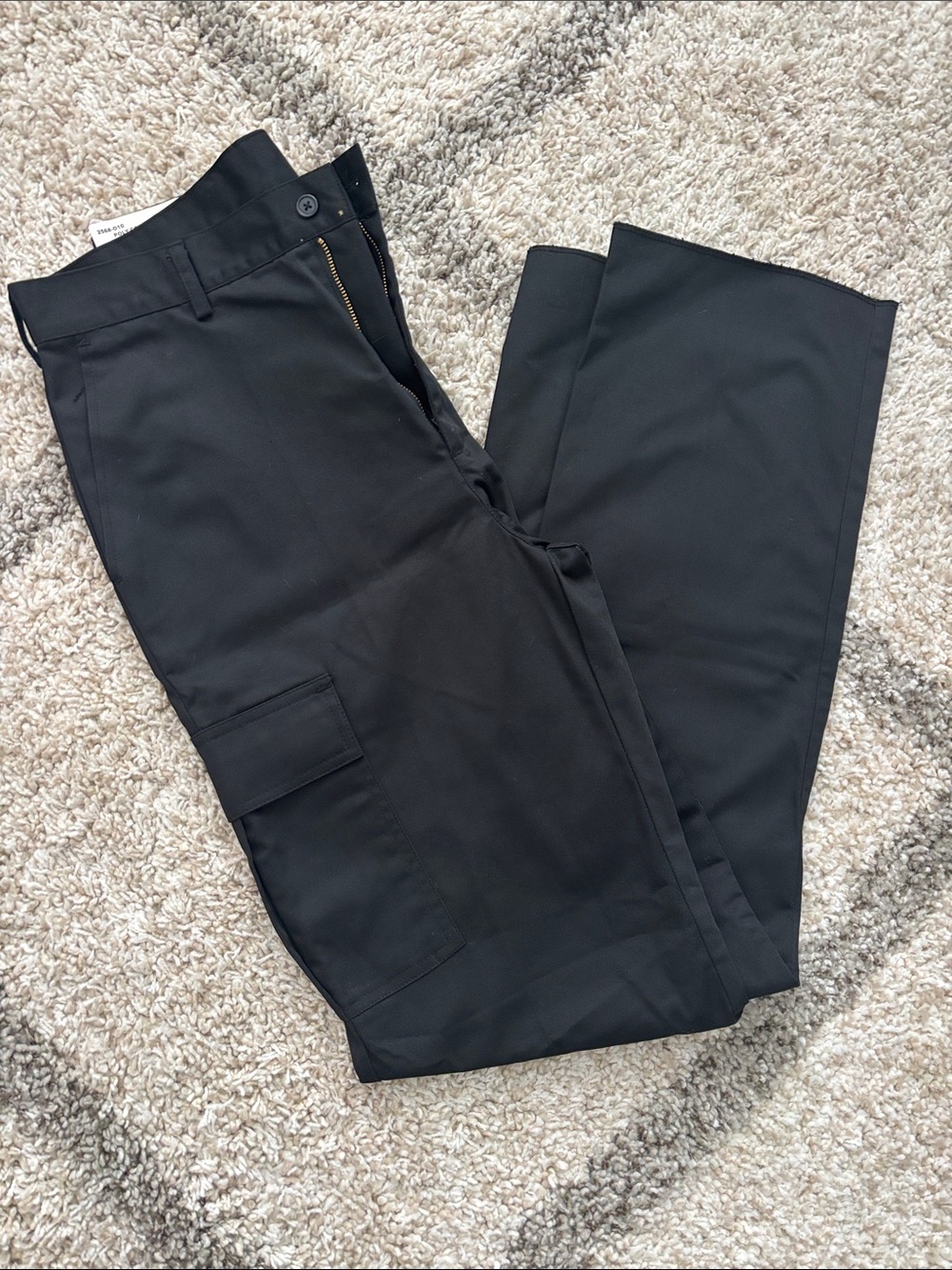 Edwards Men's Black Straight-Leg Cargo Pants